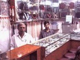 Siddharth at Mahavir Gems